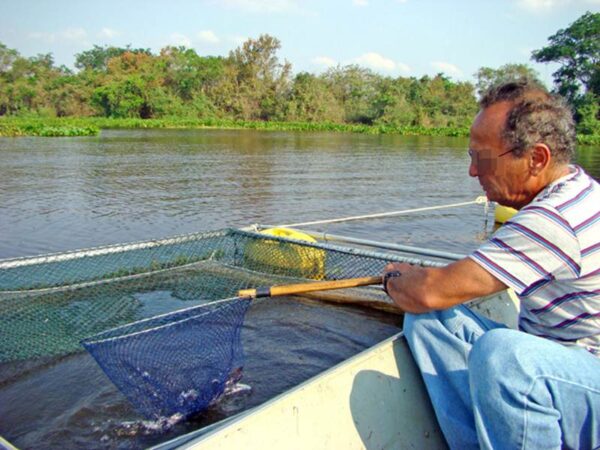 Detalhes tanque rede de grande volume