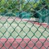 Tela cerca de arame alambrado verde em PVC ideal para quadra de tênis e beach tênis