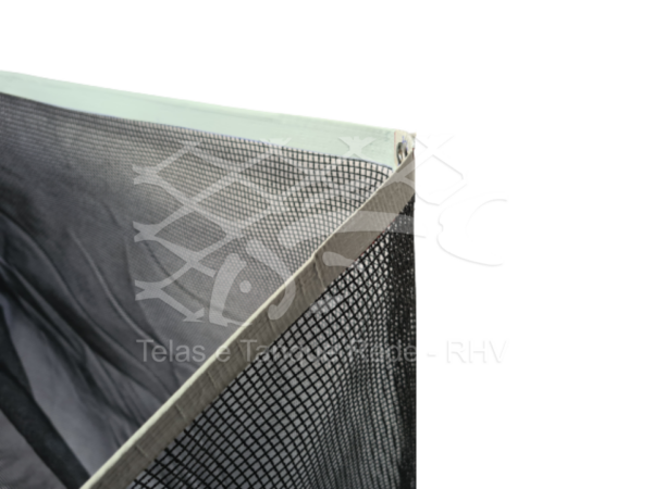 Tanque rede para alevinos tilápias utilizados em aquicultura para criar e engordar alevinos em ambientes controlados