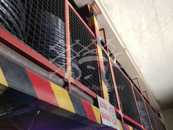 Tela quadriculada galvanizada para guarda corpo