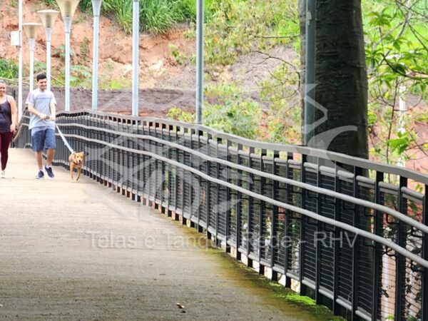 Tela cerca ondulada galvanizada guarda-corpo de alta resistência proteção de vidraças, almoxarifados, isolamento de áreas